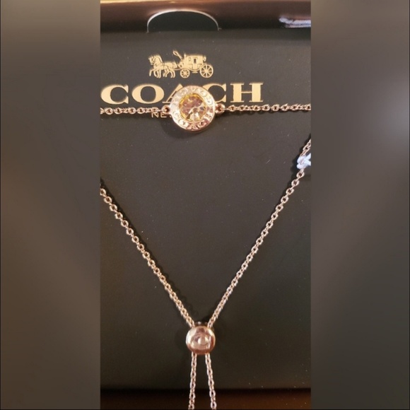 COACH | Open Circle Slider Bracelet - Picture 3 of 10